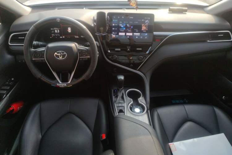 Used Toyota Camry 2023 2.5G Luxury Edition
