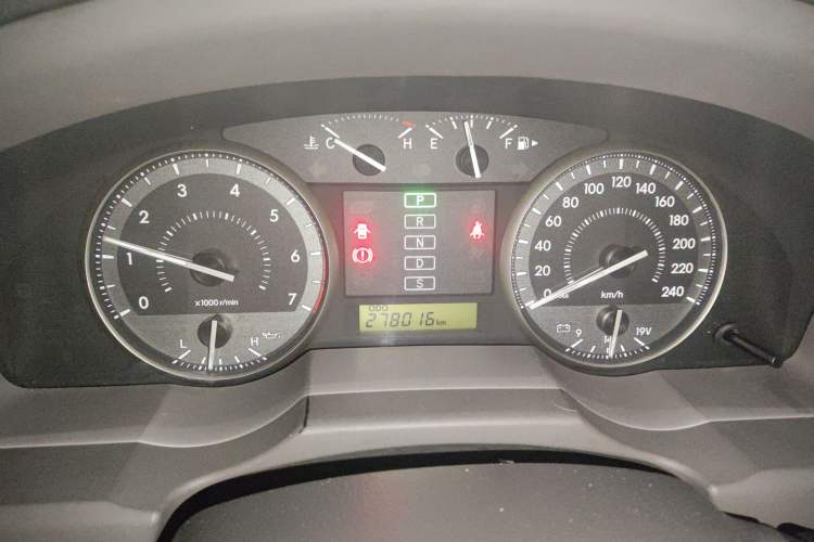 Used Toyota Land Cruiser 2015 4.0L GX-R U.S. Specification
