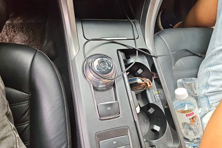 Used Ford Mondeo New Energy 2018 2.0 PHEV ZhiShang Trim Gear Lever