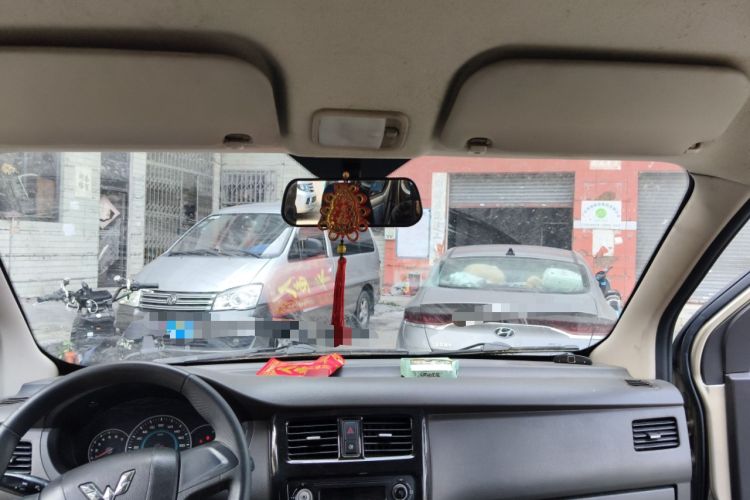 Used Wuling Rongguang V 2016 1.5L Standard Version Headliner