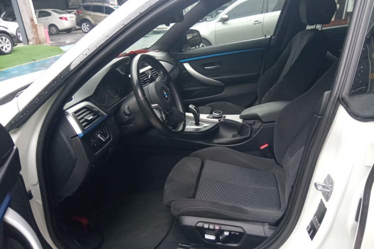 Used BMW 4 Series 2017 425i Gran Coupe Leading Model with M Sport Package