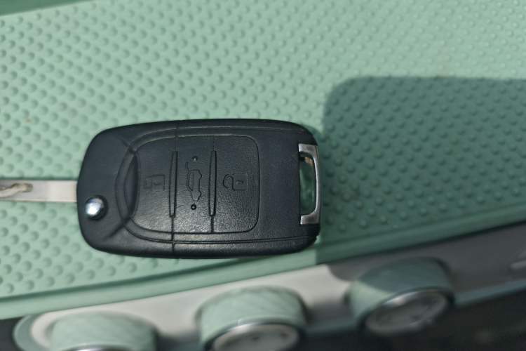 Used Wuling Hongguang MINIEV 2021 Macaron Premium Model – Lithium Iron Phosphate
