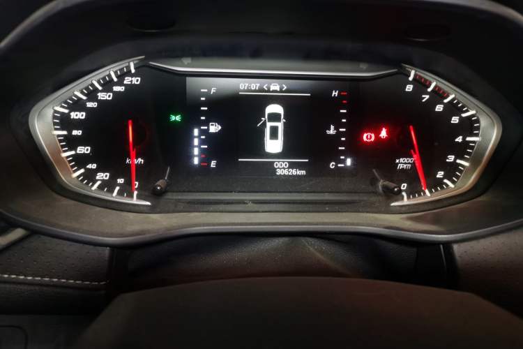 Used SAIC MAXUS G50 2021 1.5T Manual Touring B Odometer Close Up