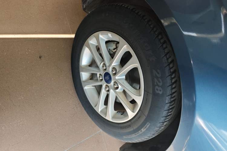 Used Ford Escort 2019 Revised 1.5L Automatic ZhiXiang Version (Tire Pressure Monitoring) China VI Standard