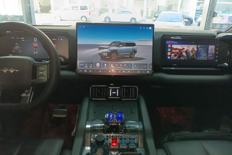 Used Formula Leopard 8 2025 Smart & Brave Flagship Edition 6 Seats