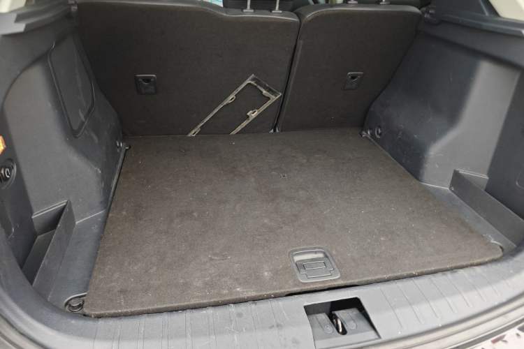 Used WM Motor EX5 2019 EX5 Mate Weymeng Edition 400 Trunk