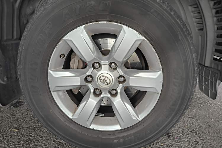 Used Toyota Prado 2014 4.0L Automatic TX-L
