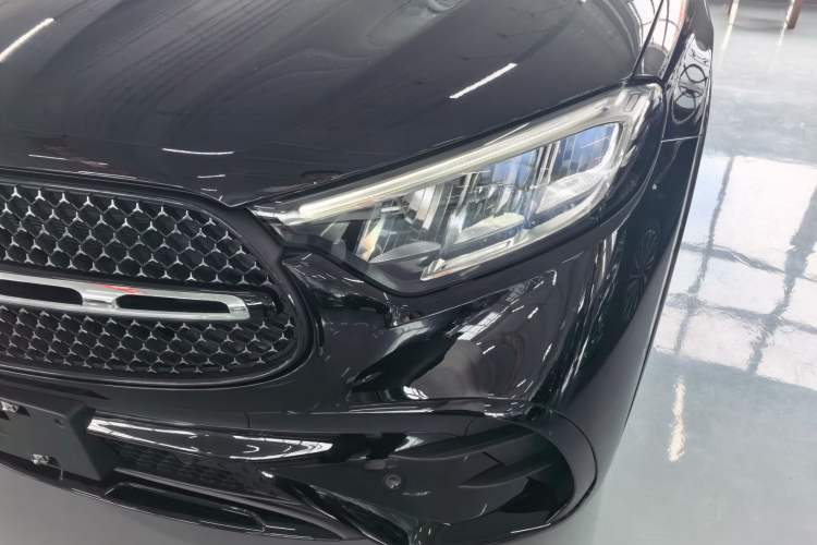 Used Mercedes-Benz GLC Coupe 2024 GLC 260 4MATIC Coupe SUV