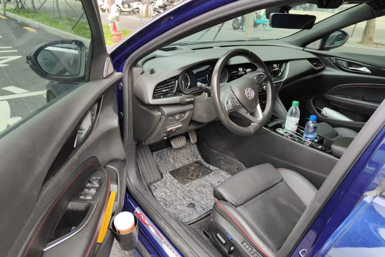 Used Buick Regal 2022 GS Prestige Model Driver Seat