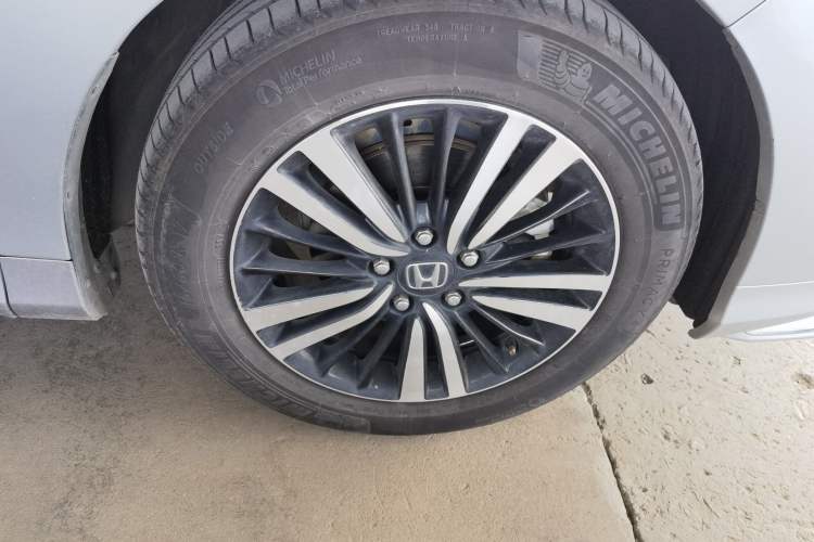 Used Honda Odyssey 2019 2.0L Rui-Zunxiang Edition Right Front Wheel Hub