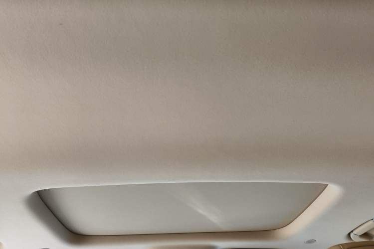 Used Denza D9 2025 DM-i Intelligent Drive 1020 Four-Wheel Drive Flagship Model
