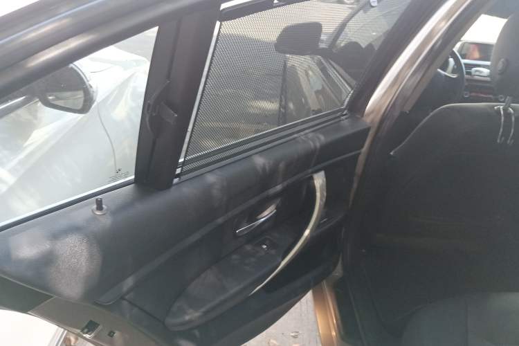 Used BMW 3 Series 2015 320Li Fashion Model
