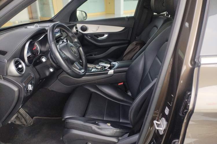 Used Mercedes-Benz GLC 2016 GLC 200 4MATIC Left Front Seat