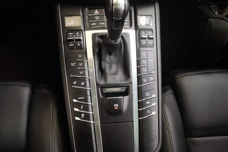 Used Porsche Macan 2017 Macan 2.0T