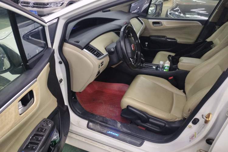 Used Honda Jade 2014 1.8L Automatic Comfort Elite Version 5 Seats Driver Seat