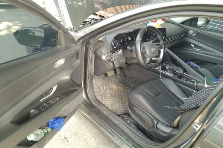 Used Hyundai Elantra 2023 1.5L CVT GLX Elite Edition
