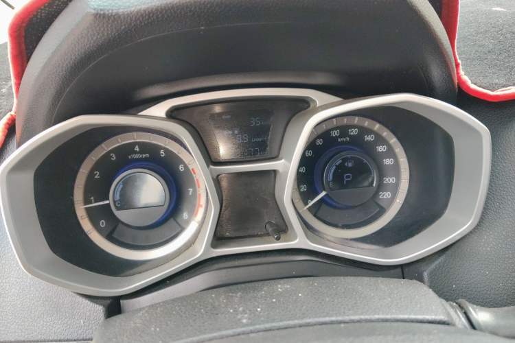 Used JAC Group Refine S3 2016 1.5L CVT Luxury Smart Version Instrument Cluster