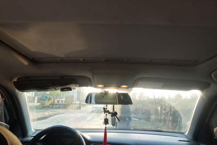 Used Volkswagen Lavida 2017 1.6L Manual Comfort Edition Headliner