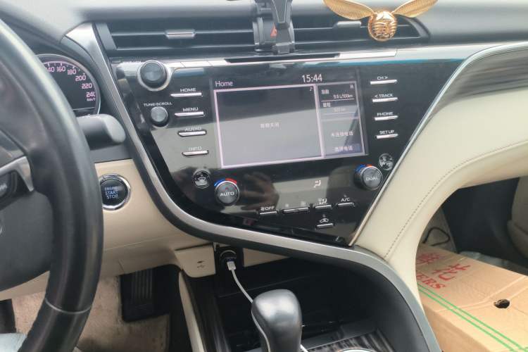 Used Toyota Camry 2018 2.5G Luxury Edition
