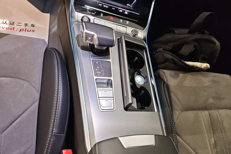 Used Audi A6L 2023 45 TFSI Prestige Dynamic Edition Gear Lever