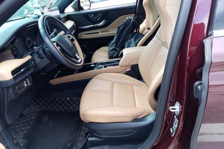 Used Lincoln Corsair 2021 2.0T Two-Wheel-Drive Luxury Edition