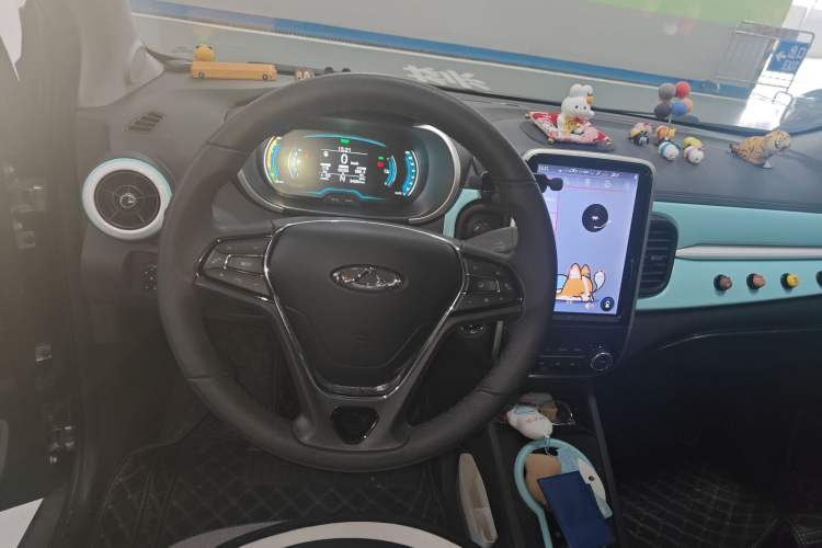 Used Chery Little Ant 2021 150 000 Yuan Ant Fan Edition Ant Stylish Version Lithium Iron Phosphate Steering Wheel