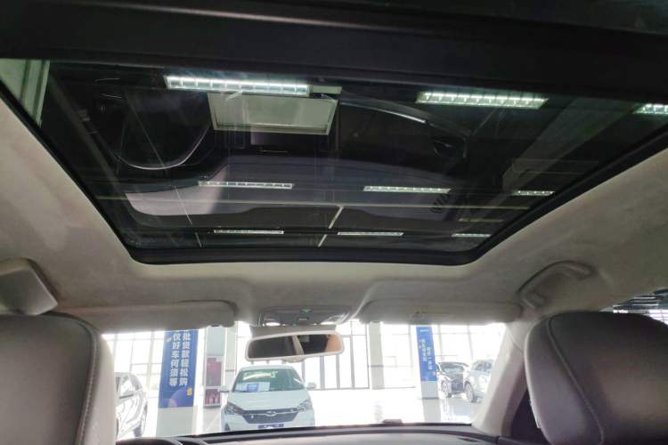 Used Hongqi HS7 2021 2.0T DCT Two-Wheel Drive Smart Connect Flagship Edition
