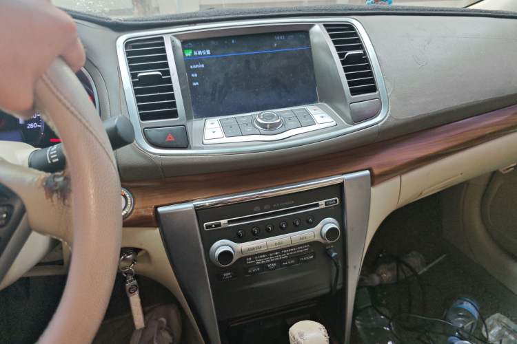 Used Nissan Teana 2011 2.5L XL Glory Edition Audio And AC Panel