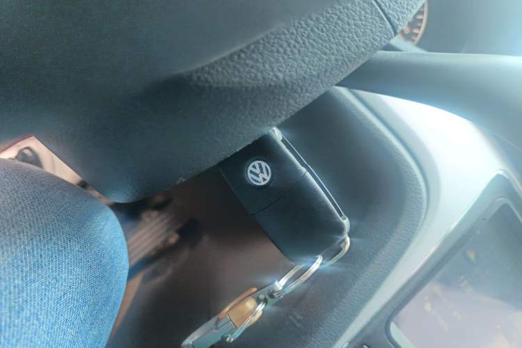 Used Volkswagen Passat 2014 1.8TSI DSG 30th Anniversary Edition Vehicle Key