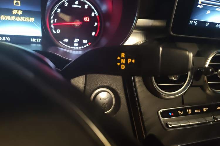 Used Mercedes-Benz C-Class 2017 Facelift C 200 Station Wagon Gear Lever