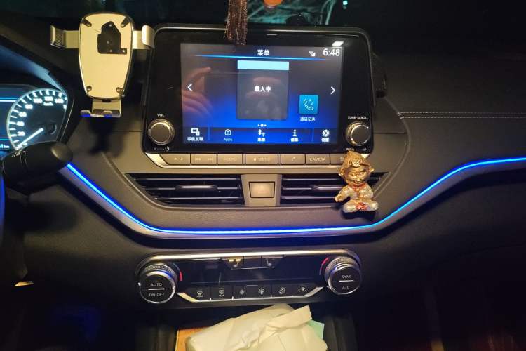 Used Nissan Teana 2019 2.0L XL Upper SmartDrive Version
