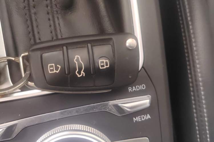 Used Audi Q2L 2018 35 TFSI Luxury Prestige Version China VI
