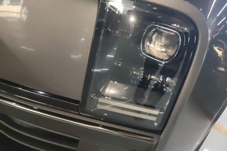 Used Li Auto L9 2022 Max model Left Front Headlight