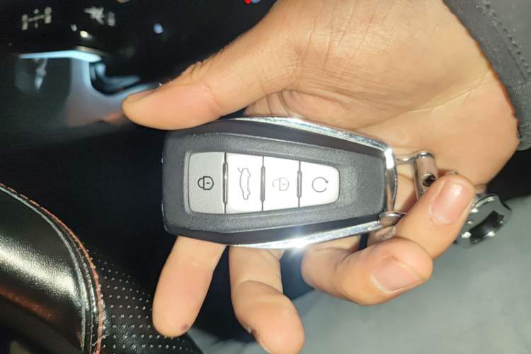 Used Geely Auto Emgrand L HiP 2022 1.5TD-DHT Pro 100KM Super Clean
