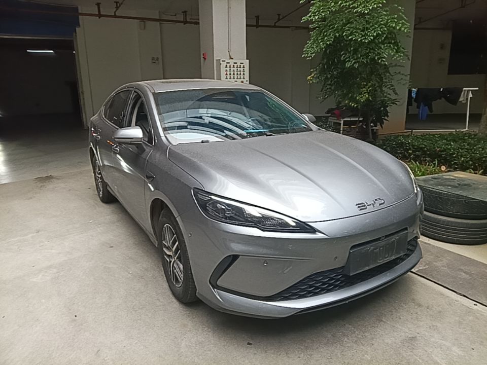 BYD Seal 05 DM-i 2025 DM-i Intelligent Drive 120KM Flagship Model — снимка 3