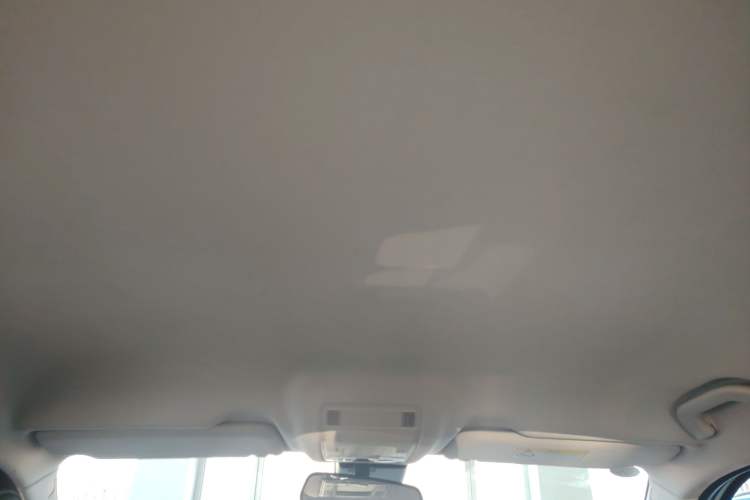 Used Qoros 5 2018 Revised Version 1.6T Automatic Leading Edition