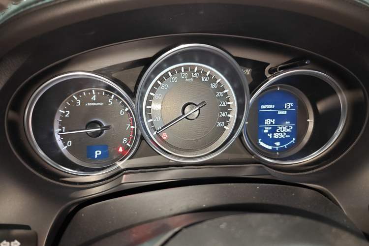 Used Mazda Atenza 2017 2.5L Skyactiv Sport Edition
