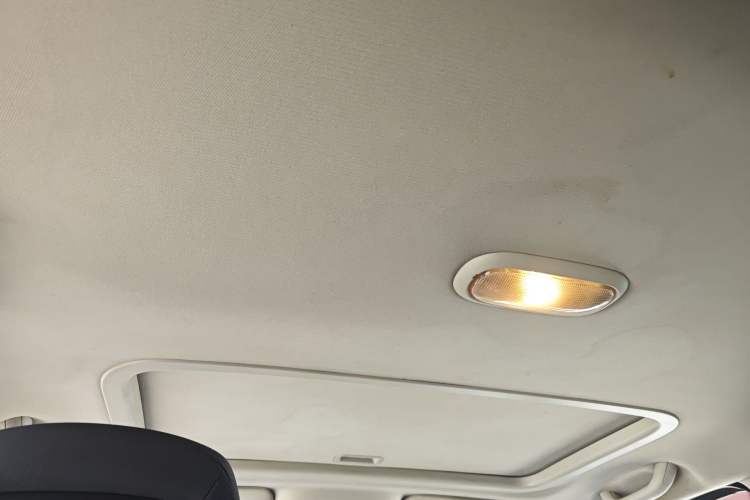 Used Jeep Compass 2010 2.4L four-wheel drive sport version
