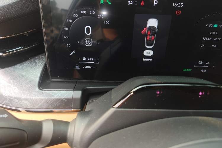 Used Lynk & Co 09 EM-P 2021 2.0T PHEV Halo Six-Seater
