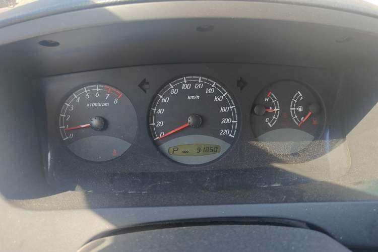 Used Roewe W5 2011 1.8T 2WD Manual Chiyu Edition