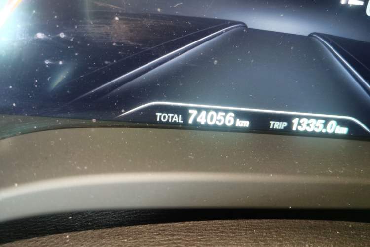 Used BMW X3 2018 xDrive28i Luxury Package China VI Emission Standard Odometer Close Up