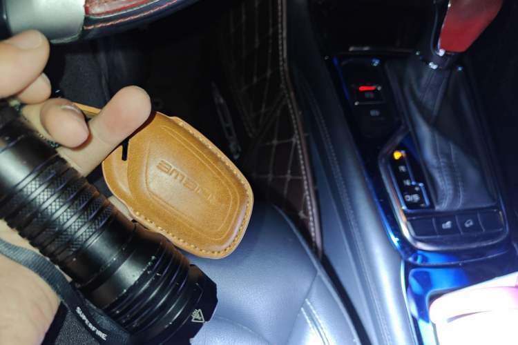 Used Roewe RX3 2018 1.6L CVT Flagship Edition Vehicle Key