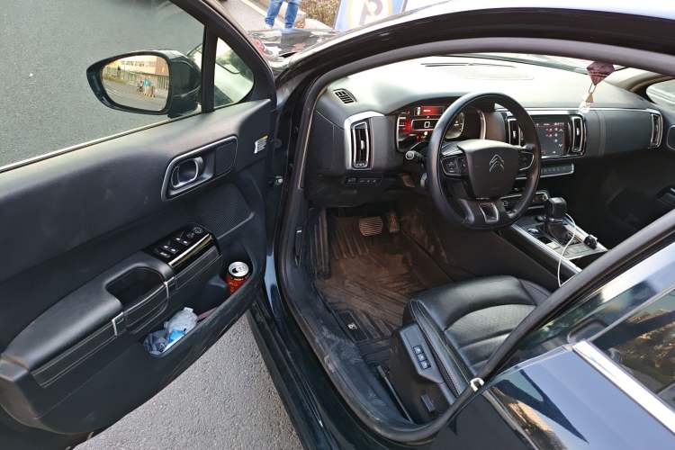 Used Citroen C6 2017 380THP Prestige Model
