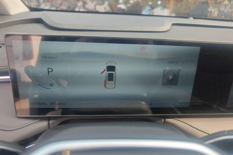 Used SAIC MAXUS G70 2024 2.0T Automatic Luxury Edition 7 Seats