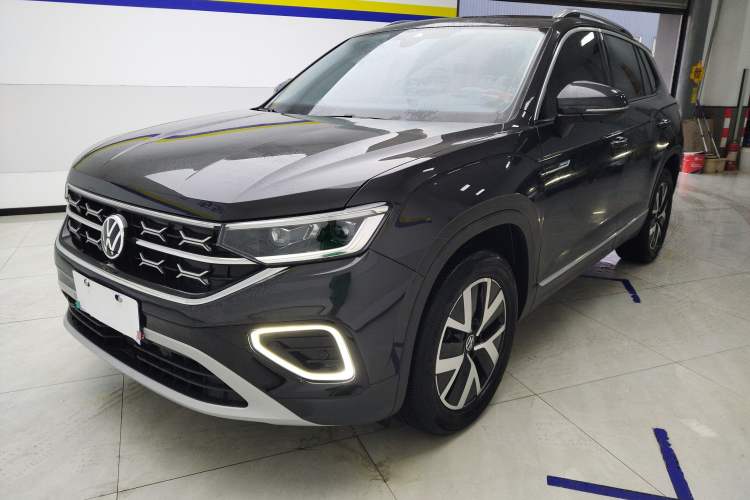 Used Volkswagen Tayron 2024 300TSI Two-Wheel-Drive Luxury Plus Advanced Version