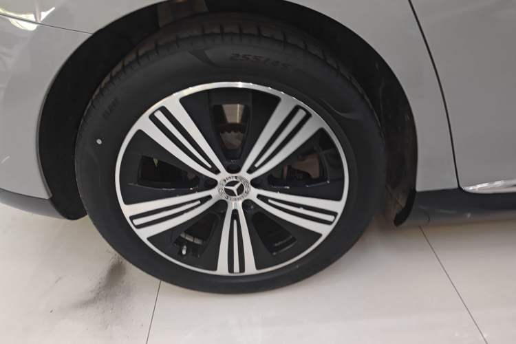 Used Mercedes-Benz EQE 2022 350 Luxury Edition
