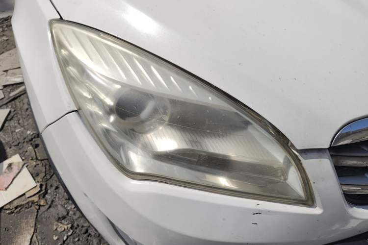 Used Changan CS35 2016 1.6L Manual Luxury Model China V Standard
