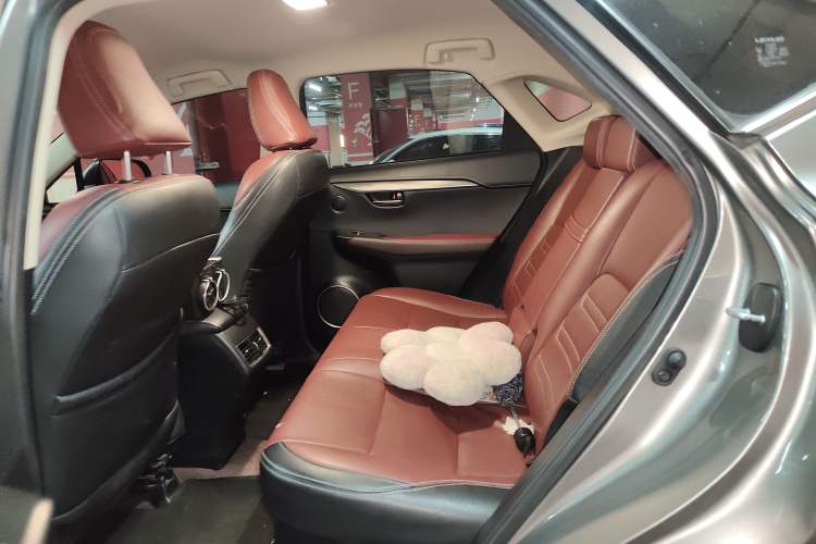 Used Lexus NX 2017 200 Front-Wheel-Drive X-Trail SE Edition Left Rear Seat