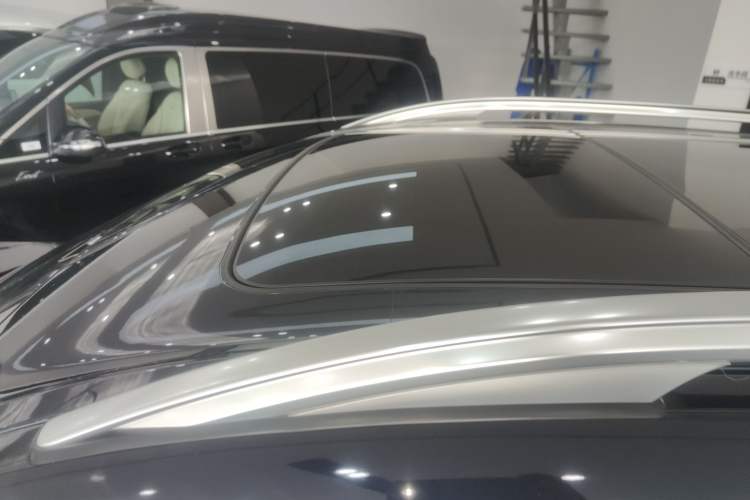 Used BMW X7 2020 xDrive40i Luxury M Sport Package