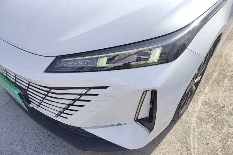 Used CHANGAN Eado 2024 1.5T GDI Automatic Prestige Edition
